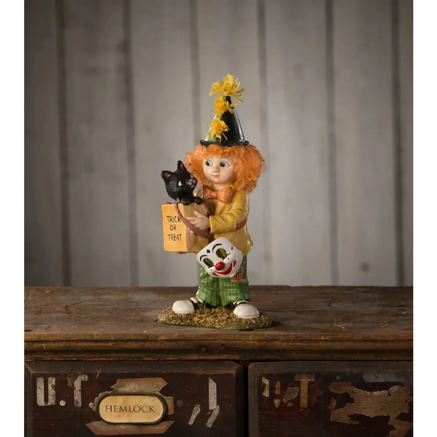 Bethany Lowe 7" Clowning Around Carson Halloween Figure TD3137
