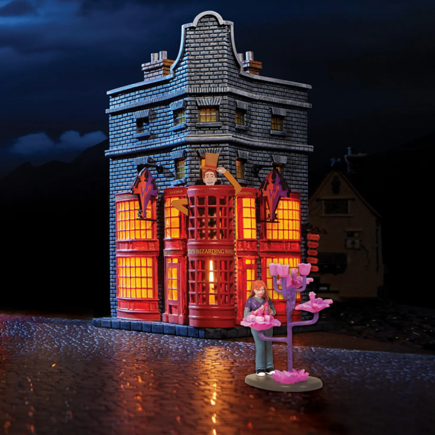 Department 56 Harry Potter Village Weasleys' Wizard Wheezes Building 6005615