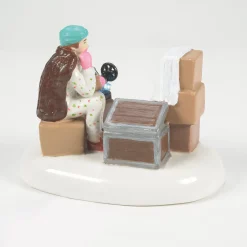 Department 56 National Lampoon's Christmas Vacation Village An Attic Of Christmas Memories 6013592