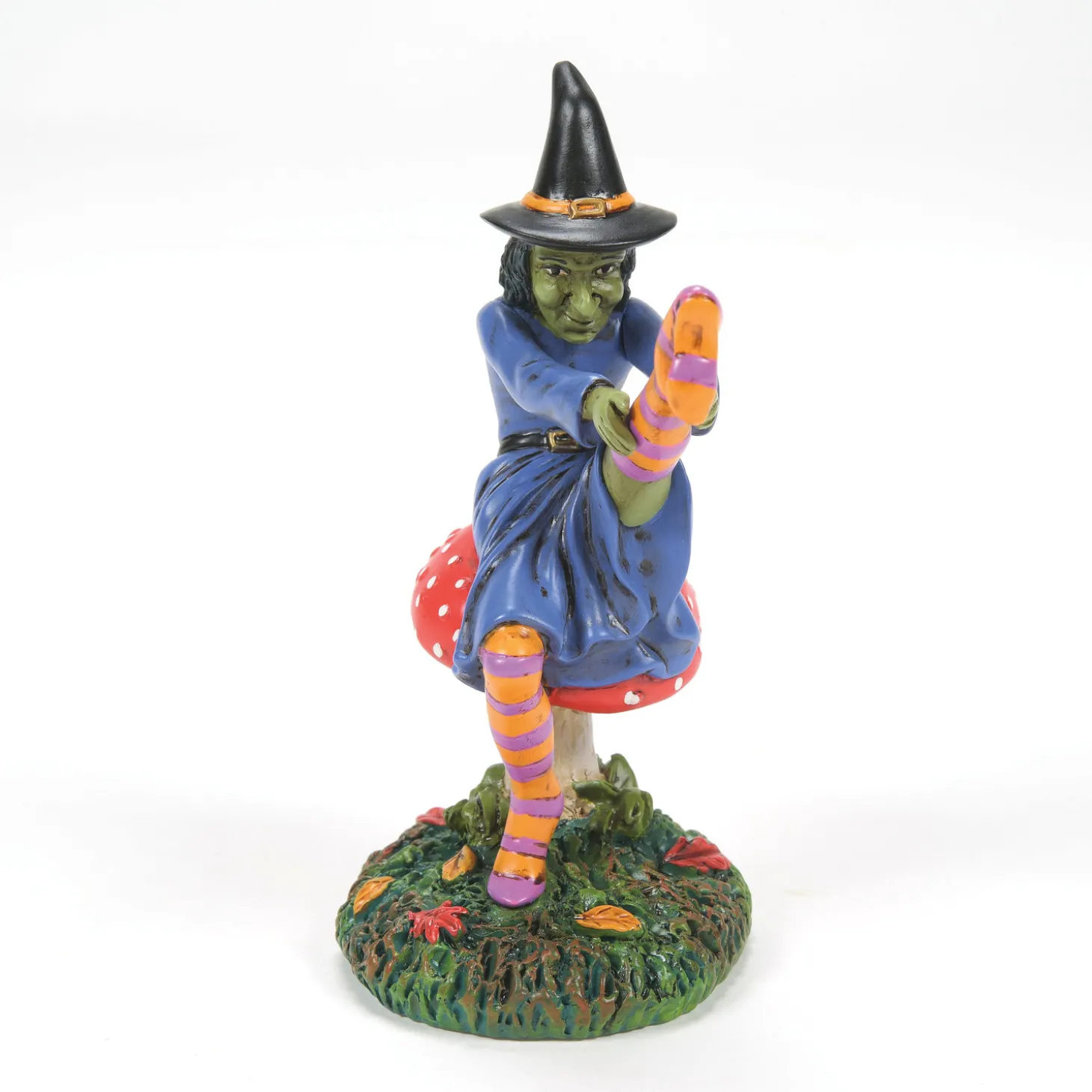Department 56 Snow Village Halloween Darn Good Darn 6013597
