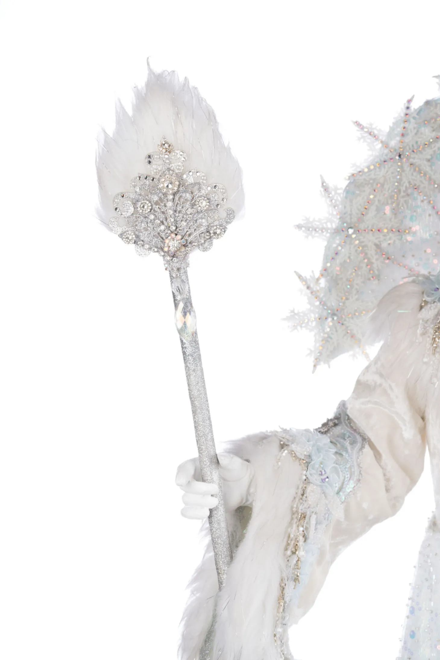 Katherine's Collection 34.5" King Winterfield Of Crystal Kingdom Christmas Home Decor 28-428286