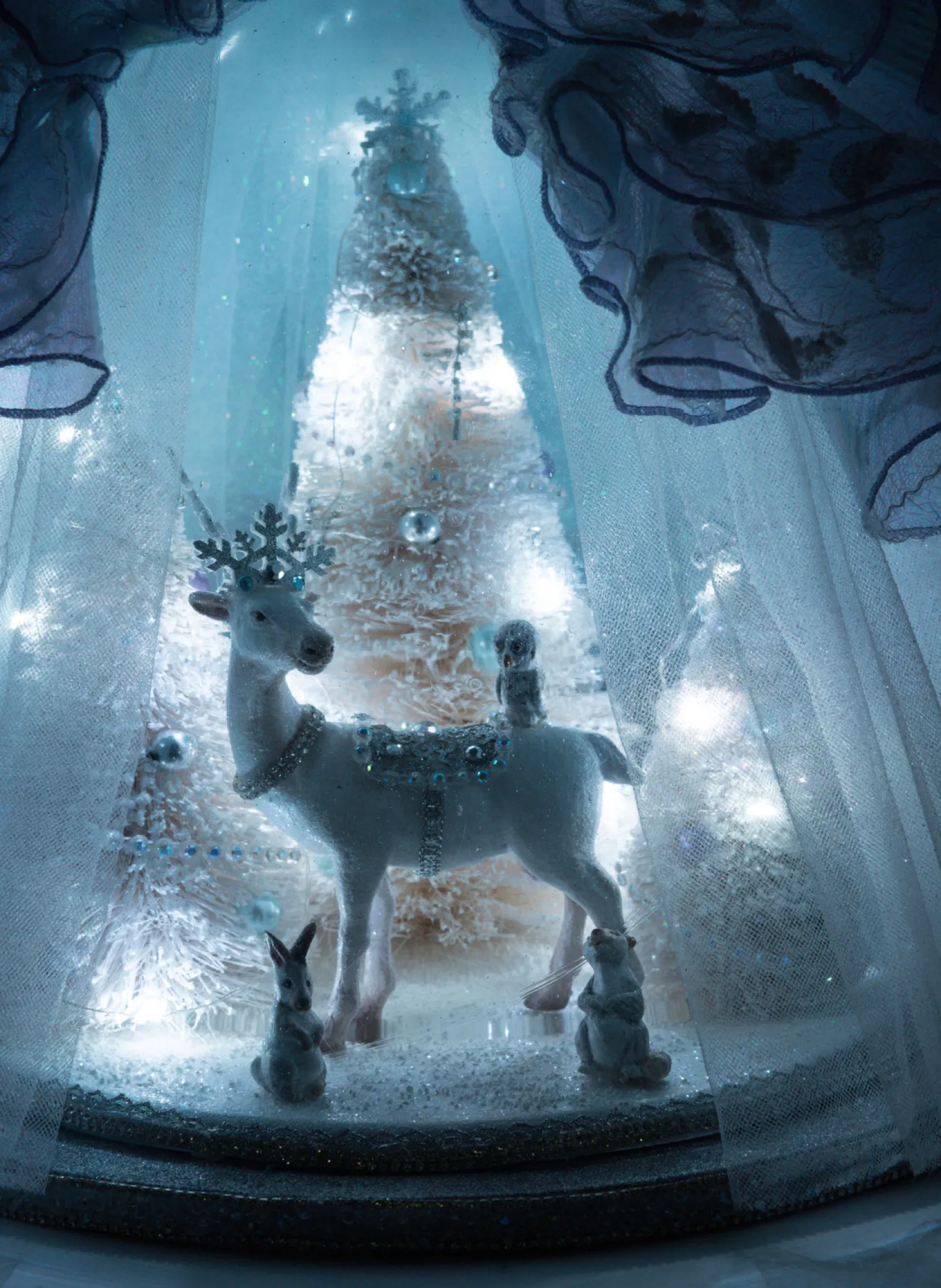 Katherine's Collection 20" Queen Crystalline Cloche And Doll Christmas Decoration 28-428291