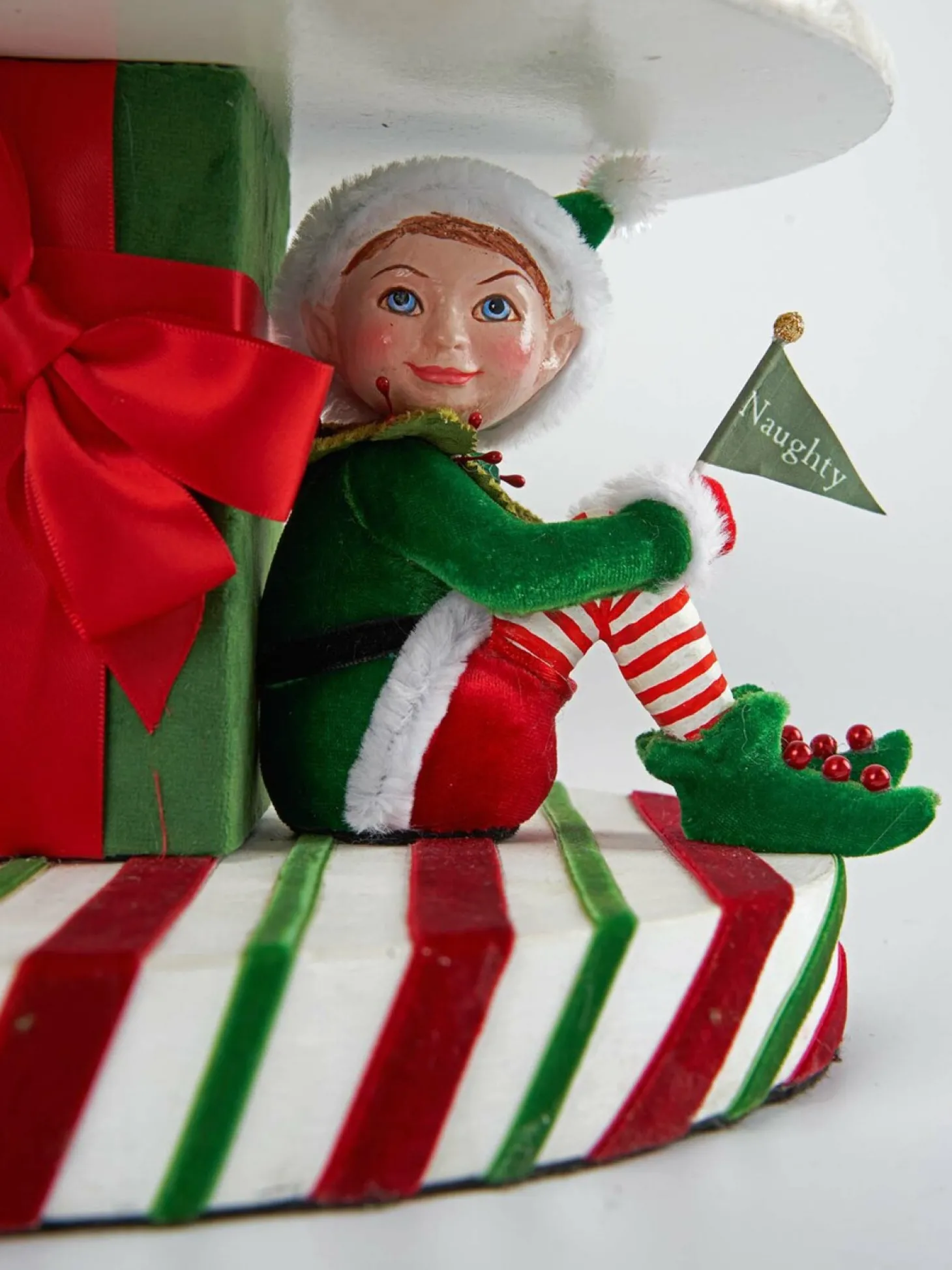 Katherine's Collection 13.25" Santa Claus Is Coming To Town Naughty And Nice Cake Stand 28-128245