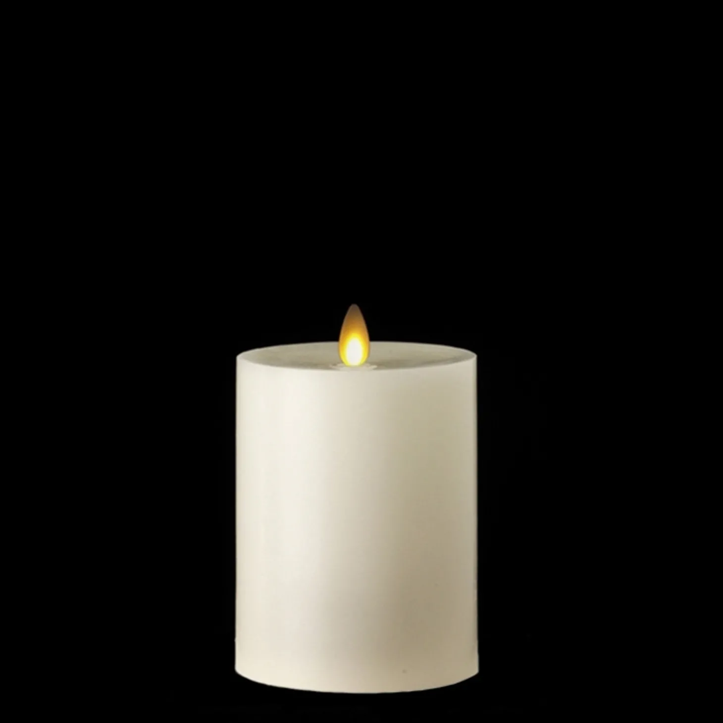 Liown 3.5" X 5" Or 7" Or 9" Flat Top Moving Flame Ivory Unscented Pillar Battery Candle
