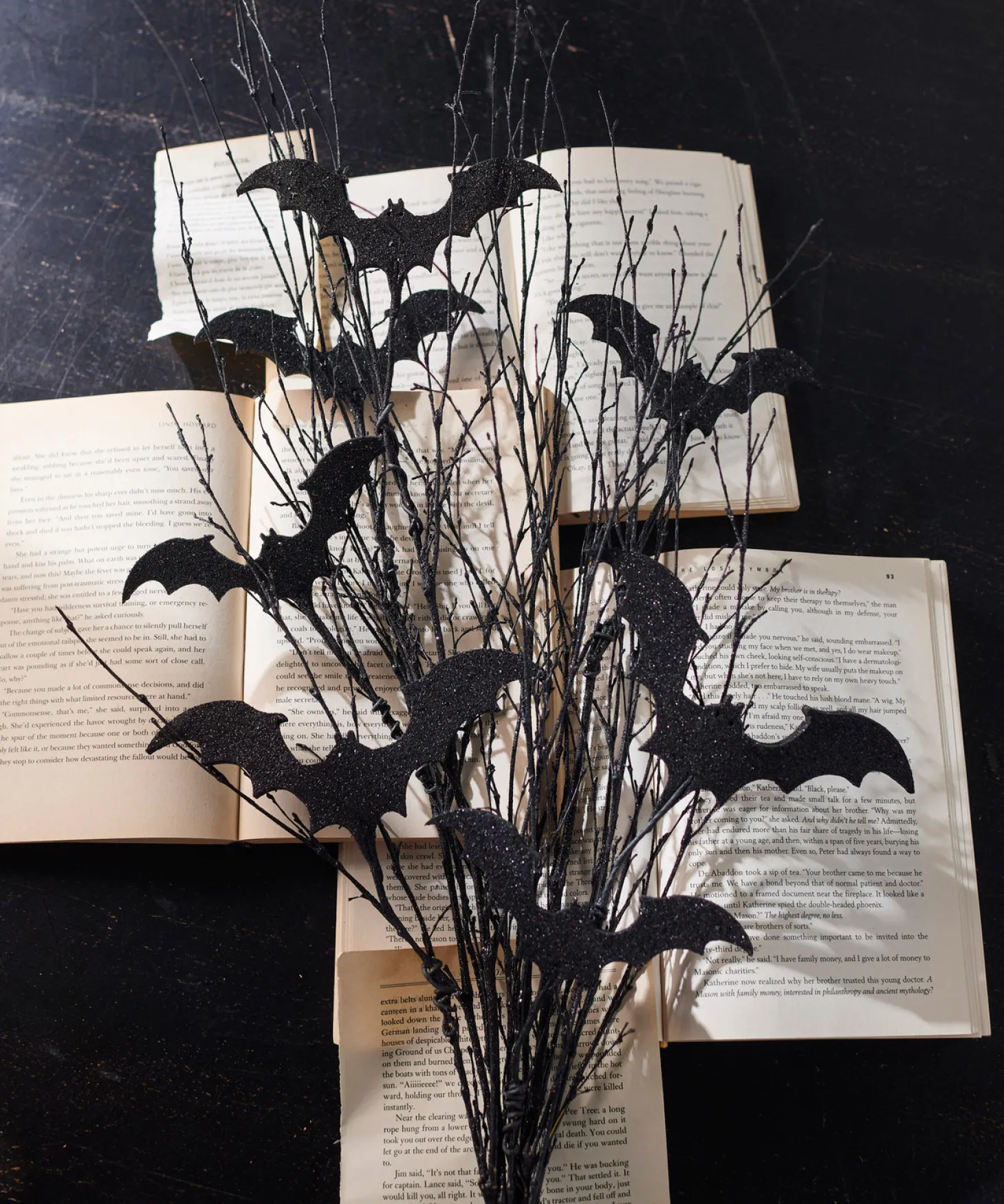 Raz 34" Black Willow And Glittered Bat Halloween Spray F4406675