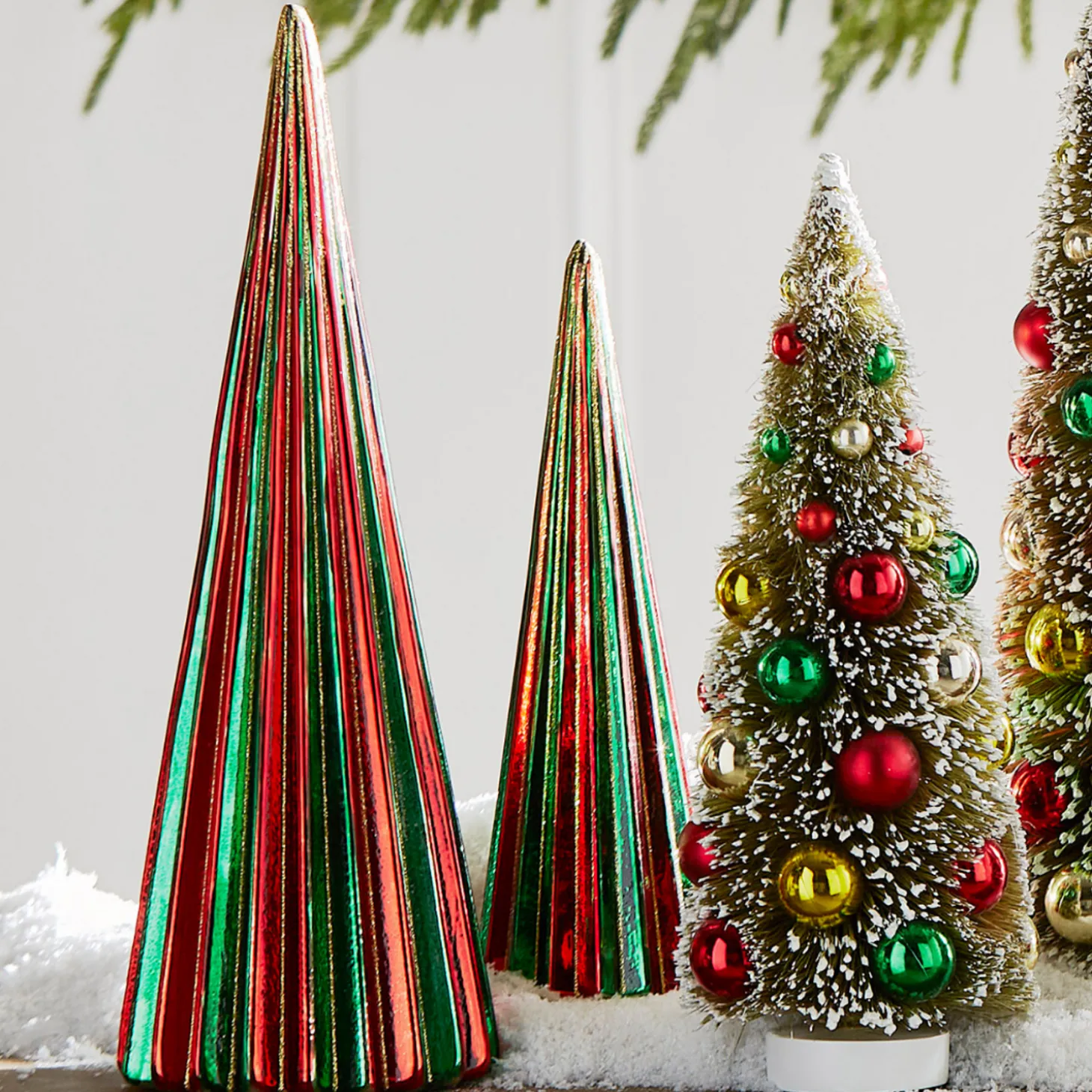Raz 14" Green And Red Ribbed Glass Trees Figure Set Of 2 4424654