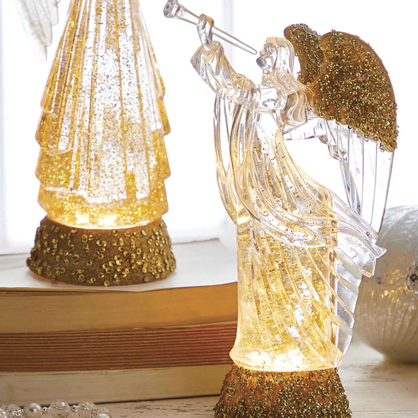 Raz 12" Lighted Angel With Trumpet Gold Glittered Swirling Water Globe 4219053