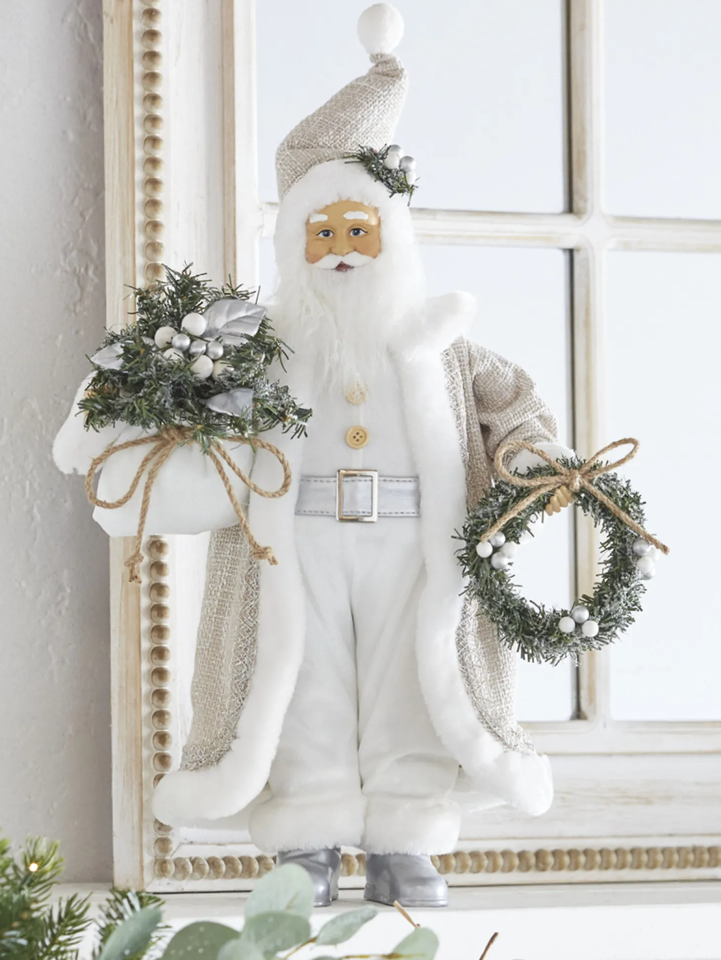 Raz 18" Silver And Tan Santa With Bag And Wreath Christmas Figure 4115579