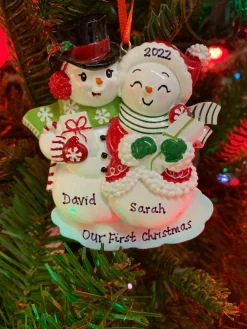 Snowmen Couple Personalized Christmas Ornament OR2390