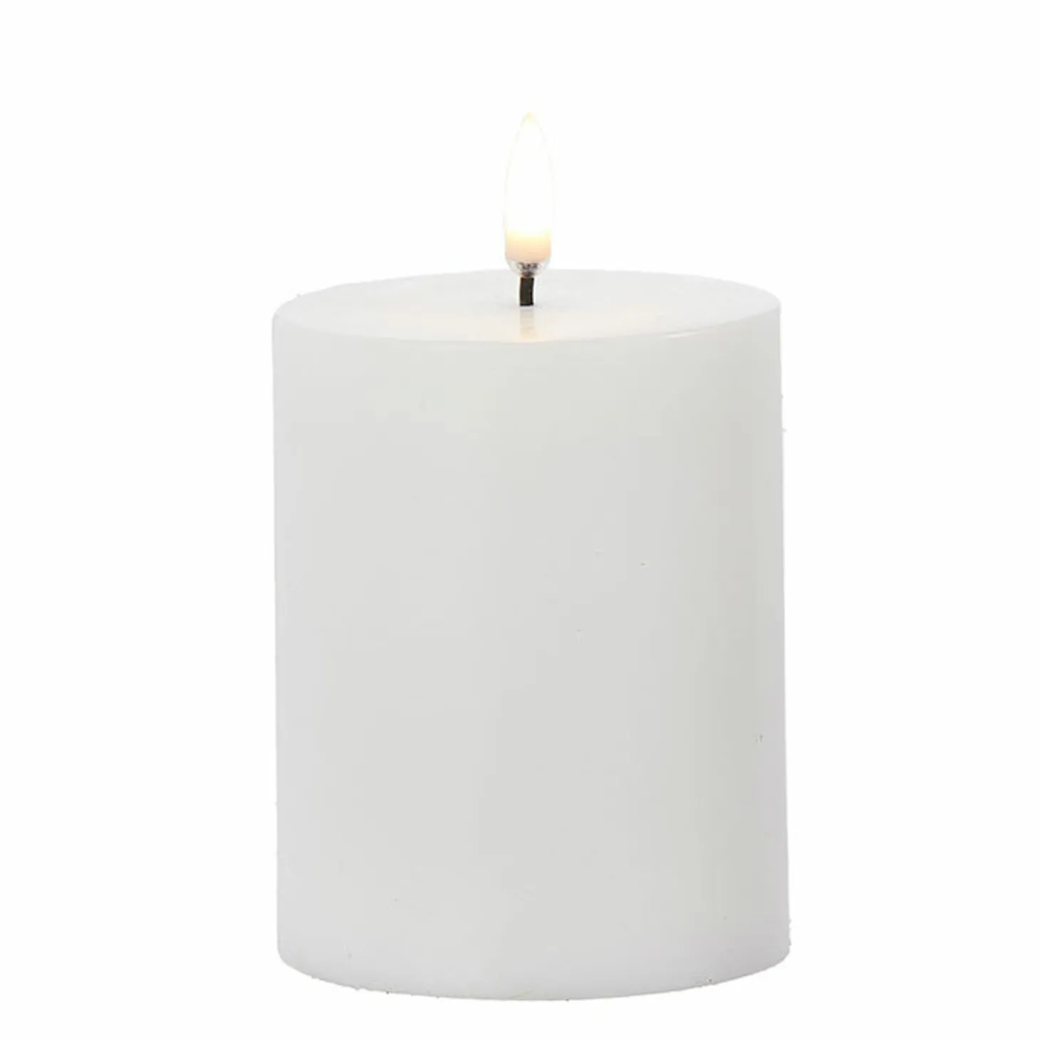 Uyuni 3" X 5", 7" Or 9" Flat Top Moving Flame White Unscented Pillar Battery Candle